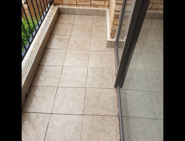 2 BEDROOM APARTMENT FOR SALE IN FLORIDA PARK